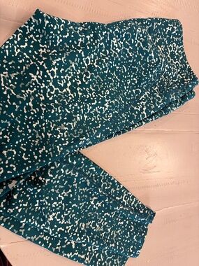 Under Armour Teal Compression Leggings with White Speckle